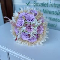 Buchet Mireasa Alb-Mov-Auriu